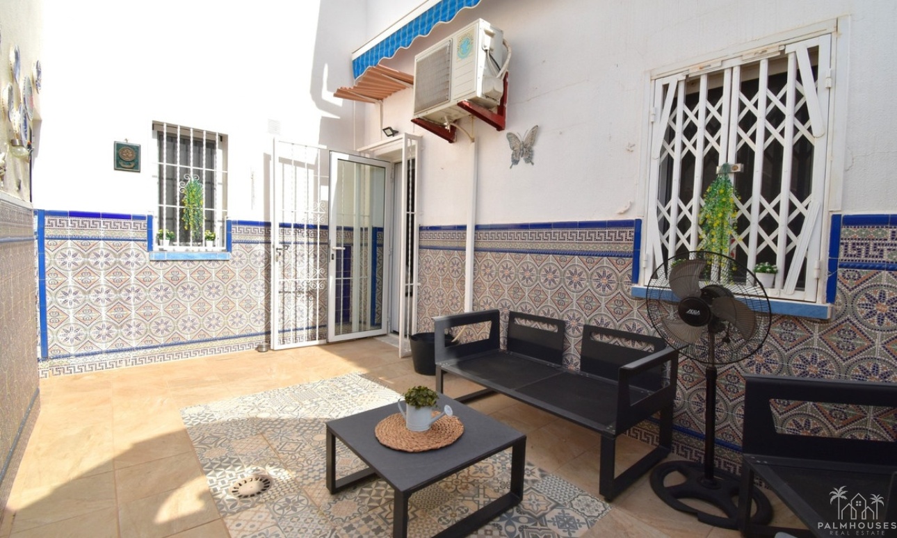 Herverkoop - Villa - Orihuela - Playa Flamenca