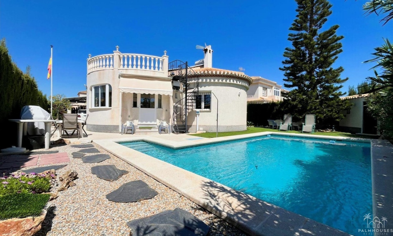 Herverkoop - Villa - Orihuela - Playa Flamenca
