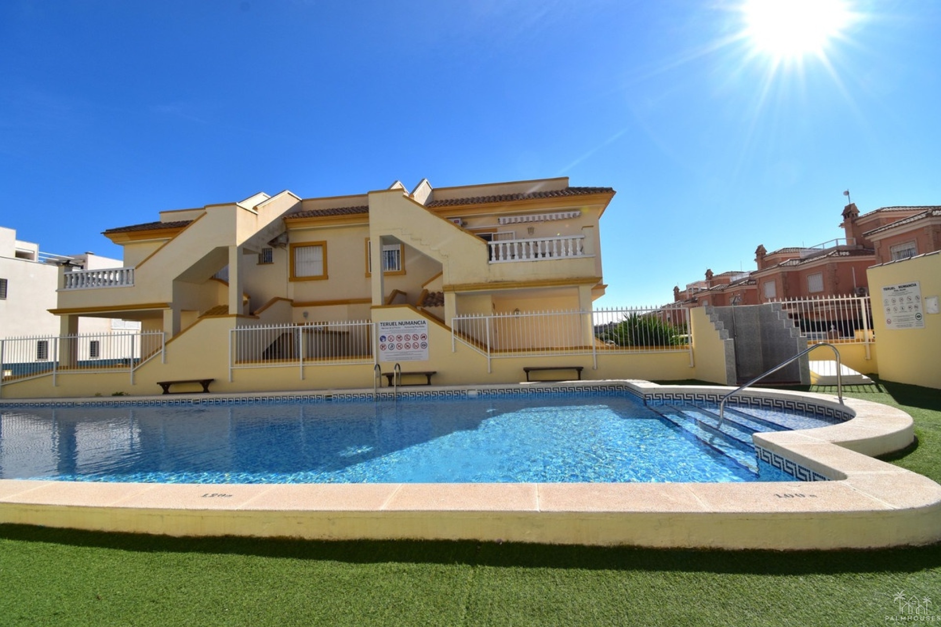 Herverkoop - Villa - Orihuela - Playa Flamenca