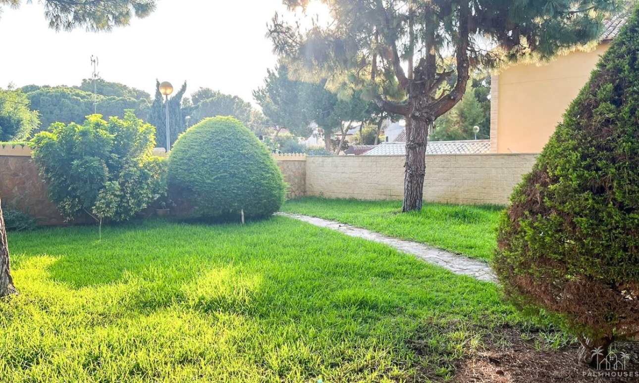 Herverkoop - Villa - Orihuela - Punta Prima