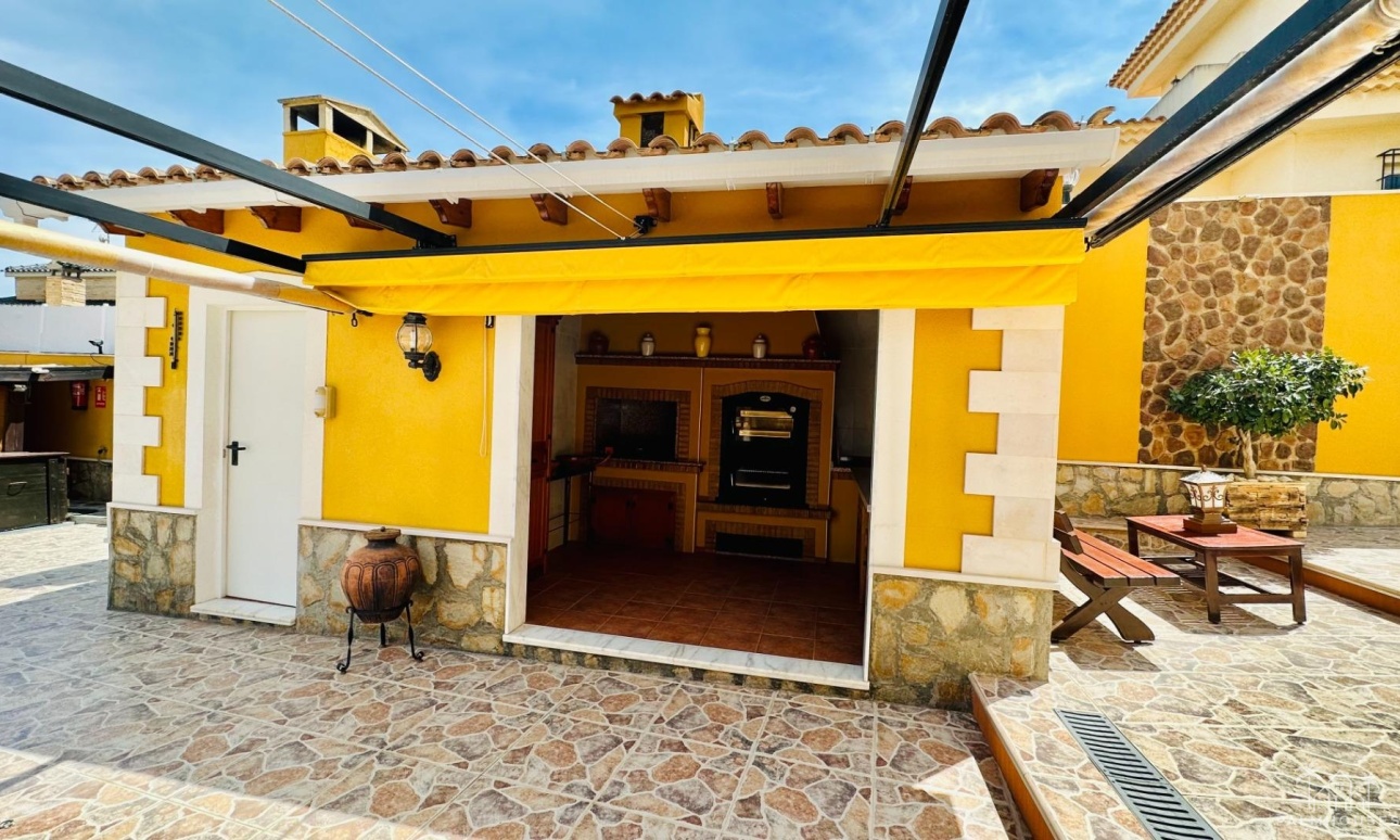 Herverkoop - Villa - Orihuela - Urb. Montepinar