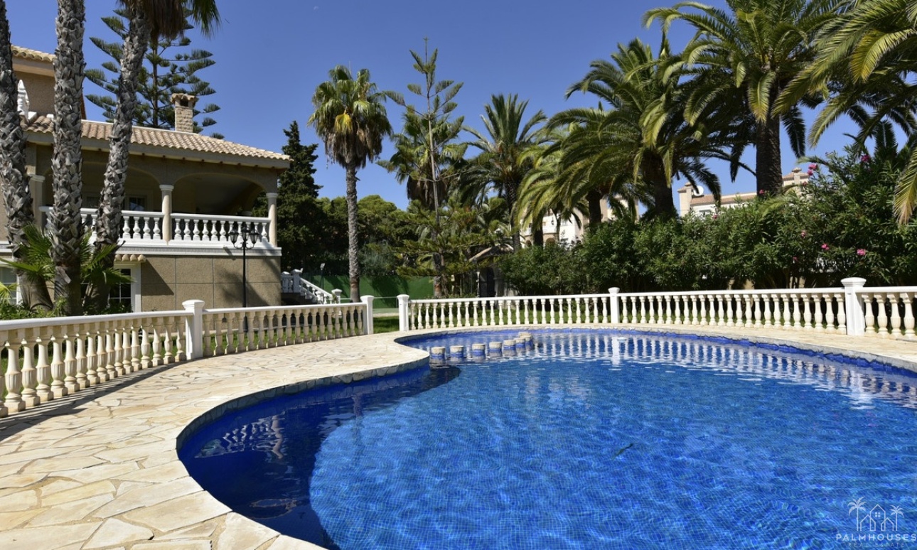 Herverkoop - Villa - Orihuela - Villamartin