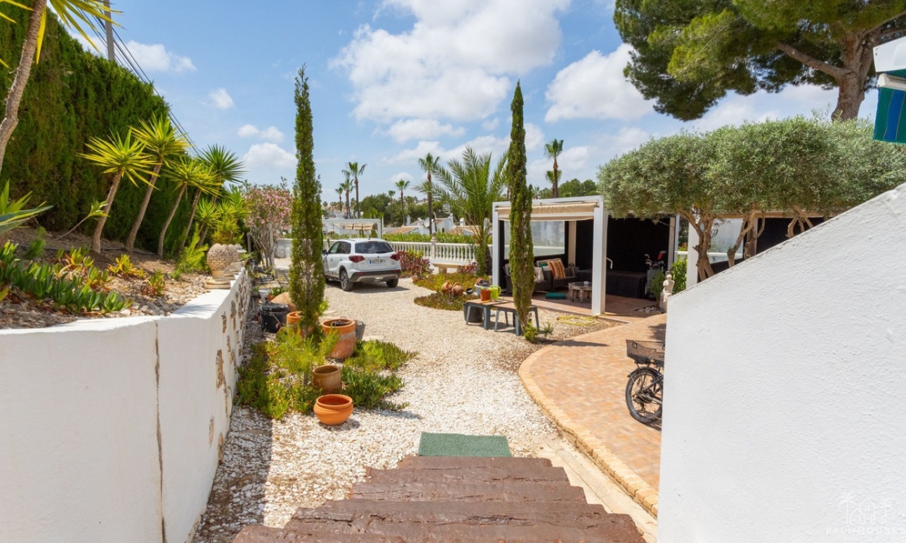 Herverkoop - Villa - Orihuela - Villamartin