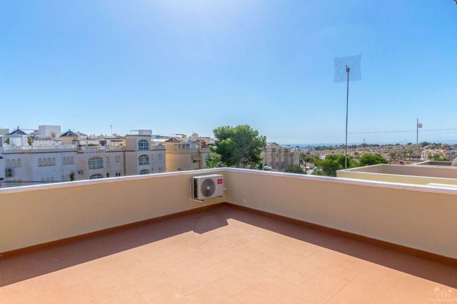 Herverkoop - Villa - Orihuela - Villamartin