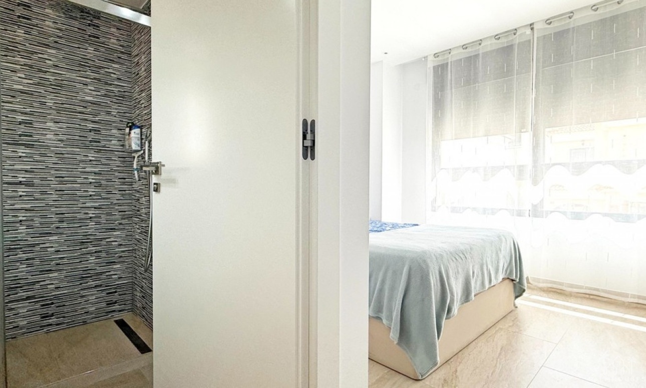 Herverkoop - Villa - Orihuela - Villamartin