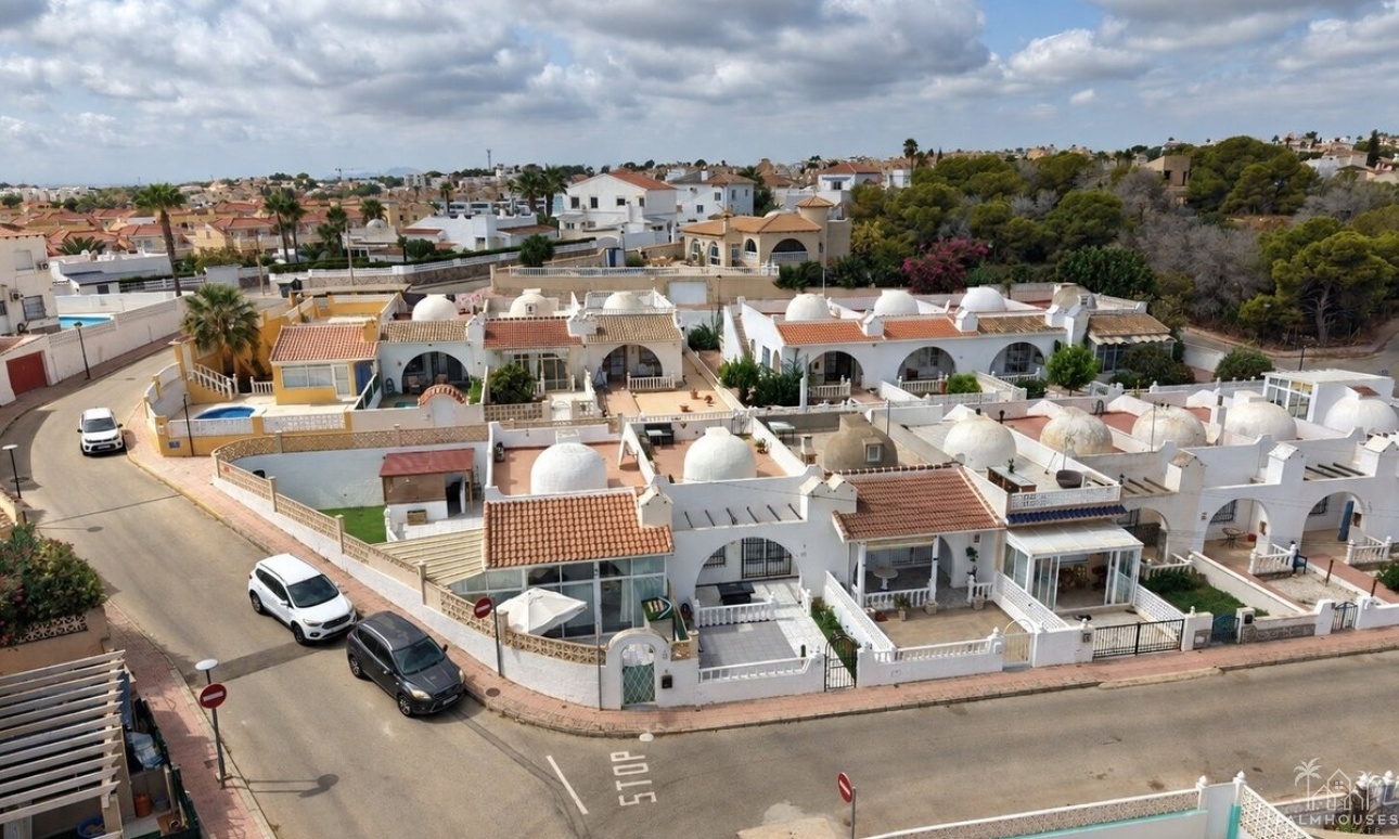 Herverkoop - Villa - Orihuela - Villamartin