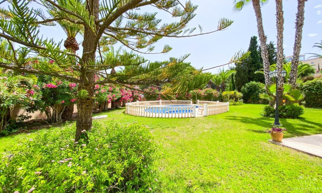 Herverkoop - Villa - Orihuela - Villamartin