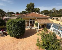 Herverkoop - Villa - Pinar de Campoverde - Inland