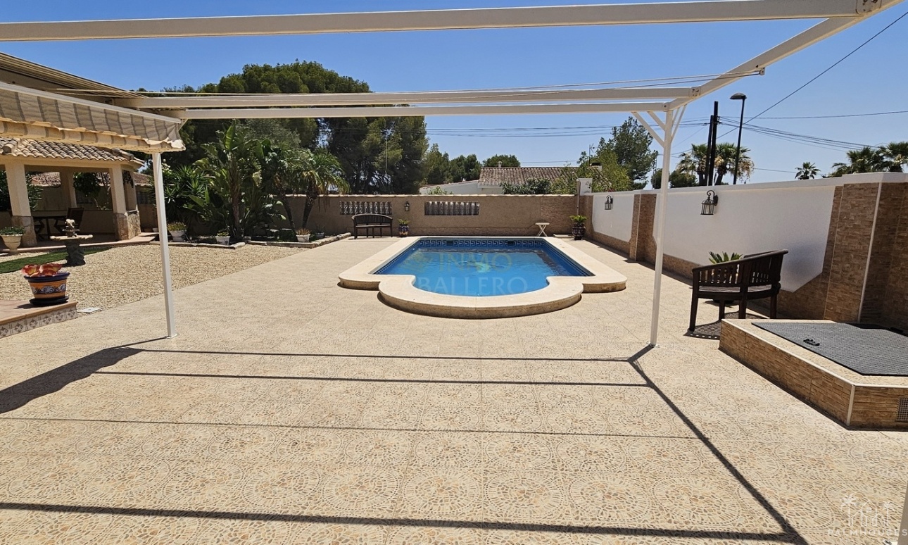 Herverkoop - Villa - Pinar de Campoverde - Inland