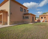 Herverkoop - Villa - Pinoso - Los Pinos