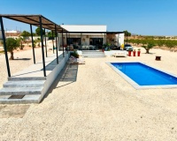 Herverkoop - Villa - Pinoso - Pinoso Centro