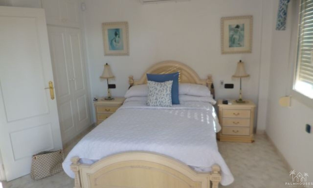 Herverkoop - Villa - Playa Flamenca - Costa Blanca