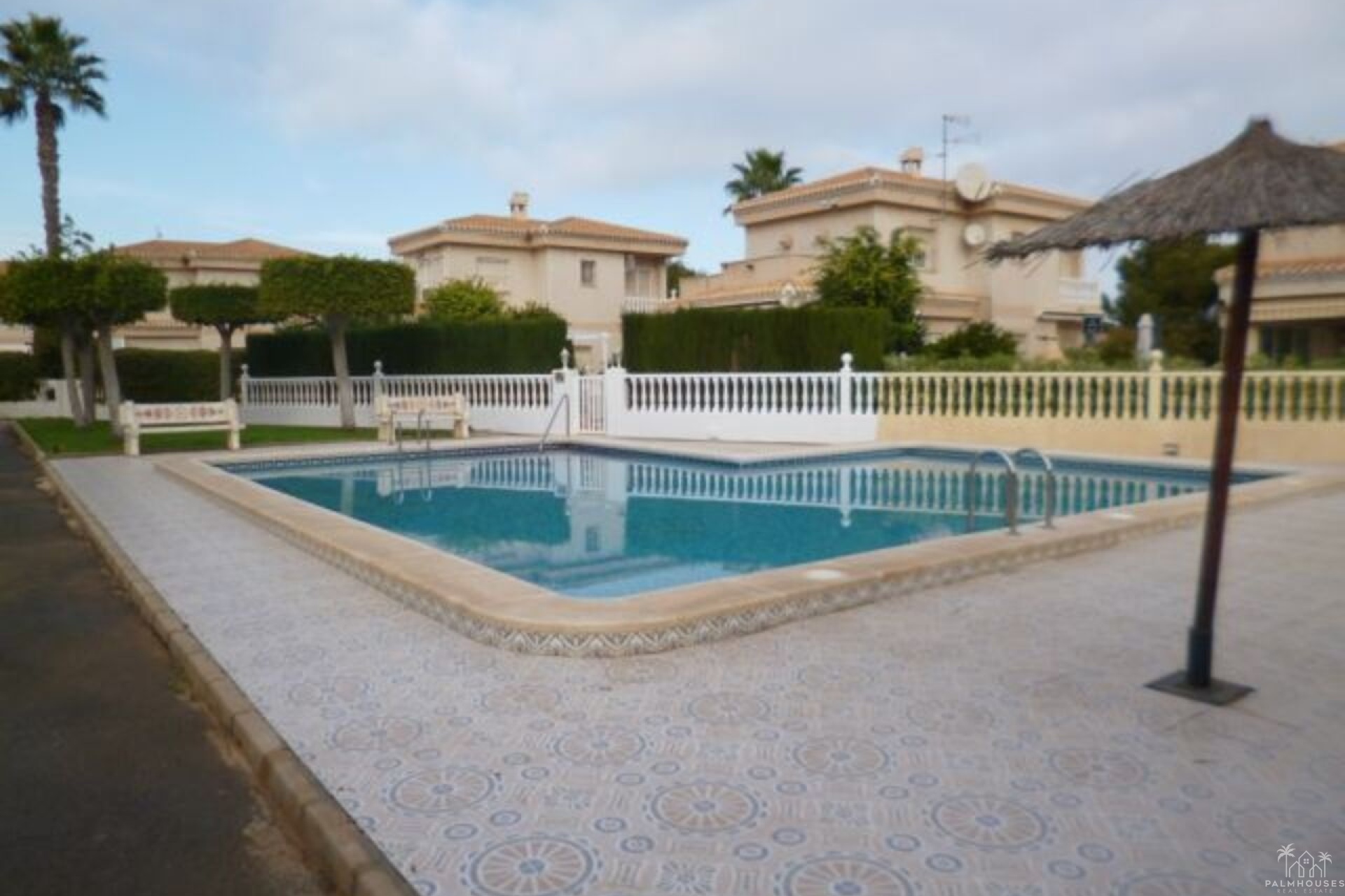 Herverkoop - Villa - Playa Flamenca - Costa Blanca