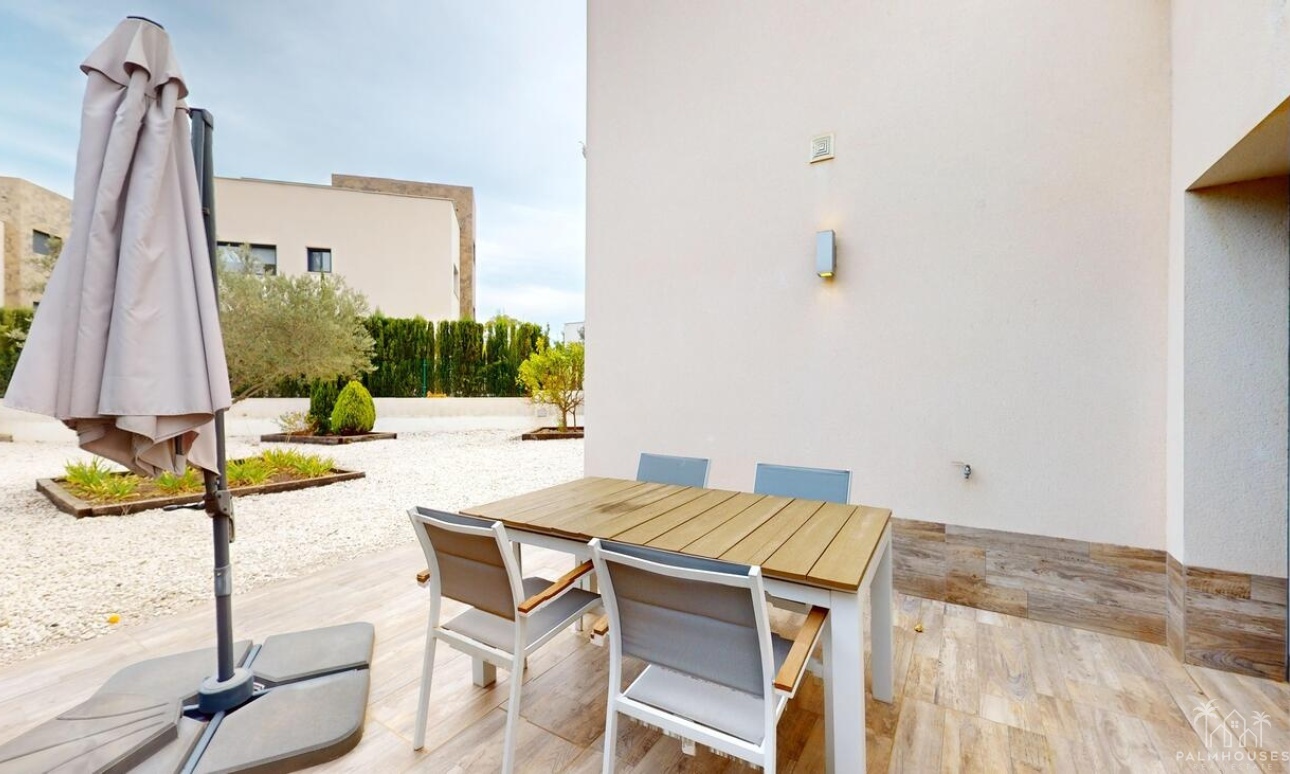Herverkoop - Villa - Playa Honda - Costa Calida