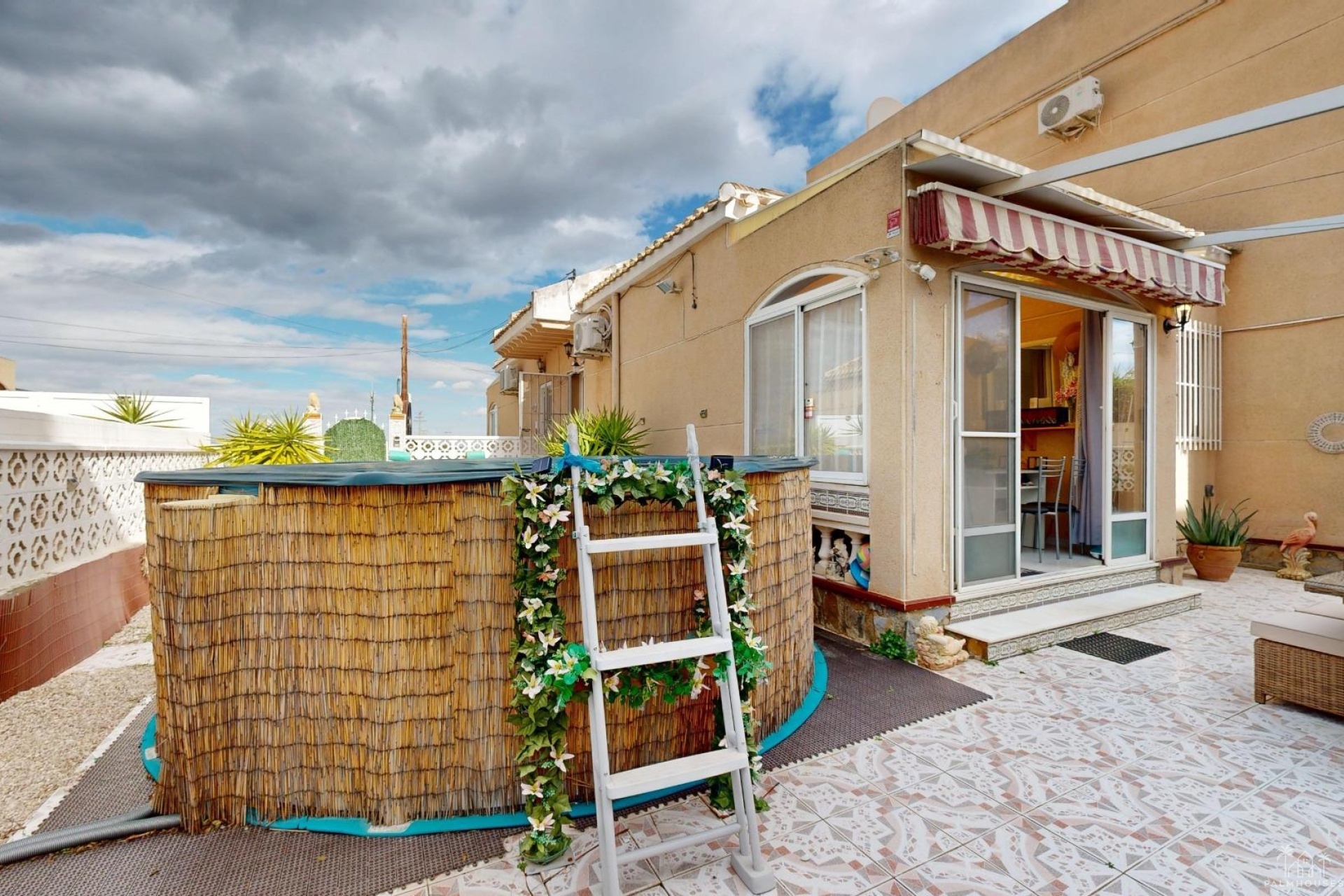 Herverkoop - Villa - San Miguel de Salinas - 03193