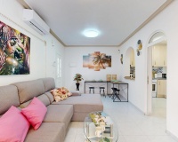 Herverkoop - Villa - San Miguel de Salinas - 03193