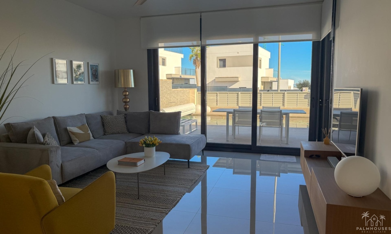 Herverkoop - Villa - San Miguel de Salinas - Bellavista
