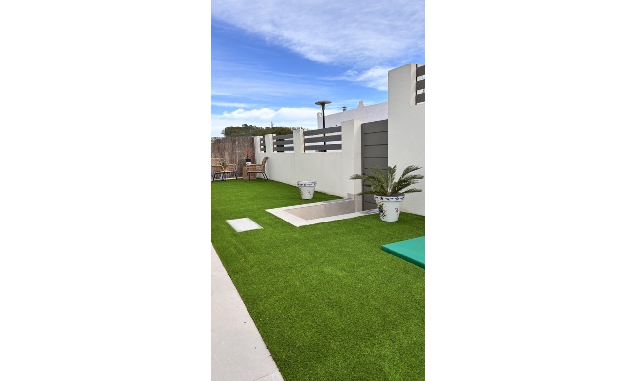 Herverkoop - Villa - San Miguel de Salinas - Costa Blanca
