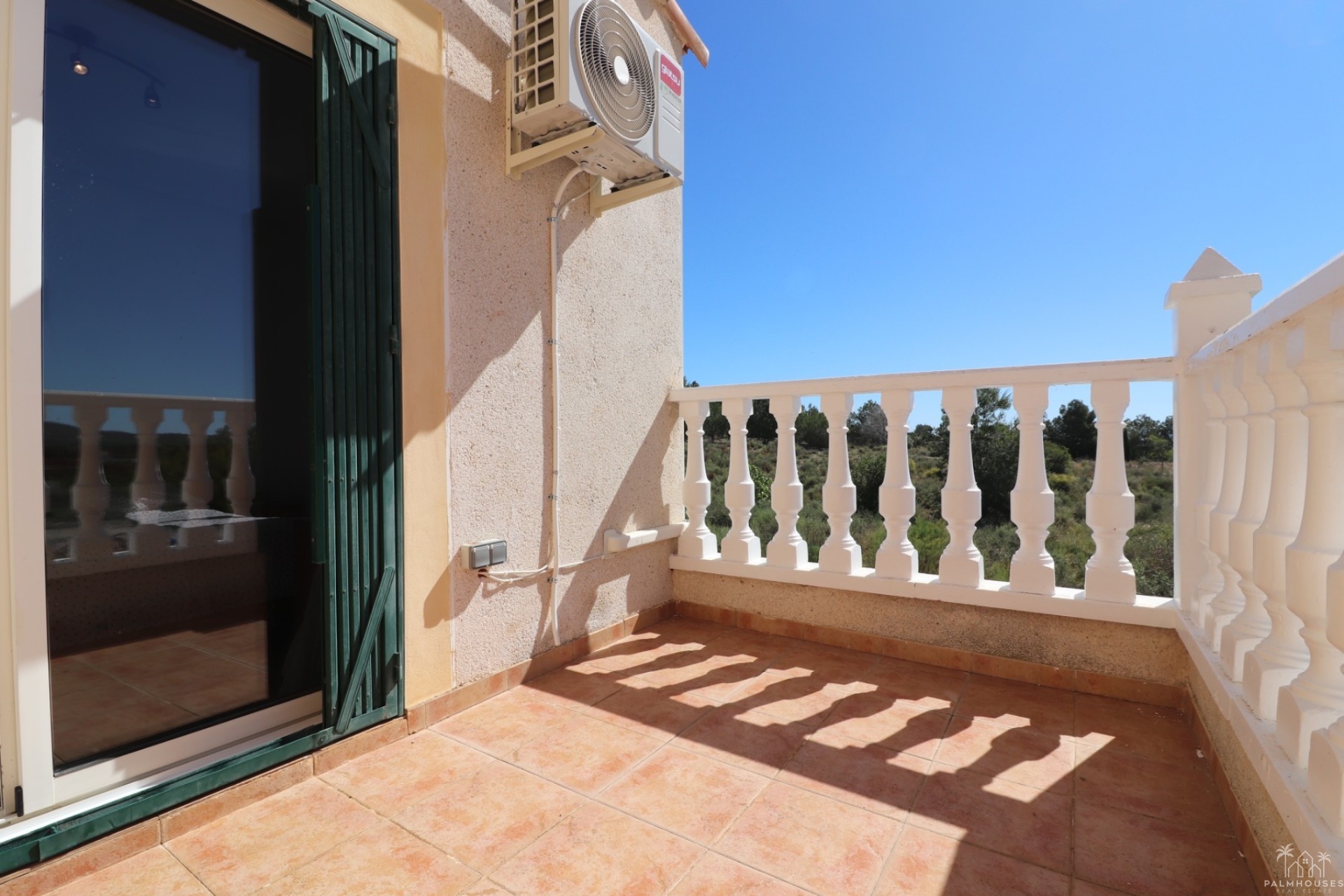 Herverkoop - Villa - San Miguel de Salinas - Lake View Mansions
