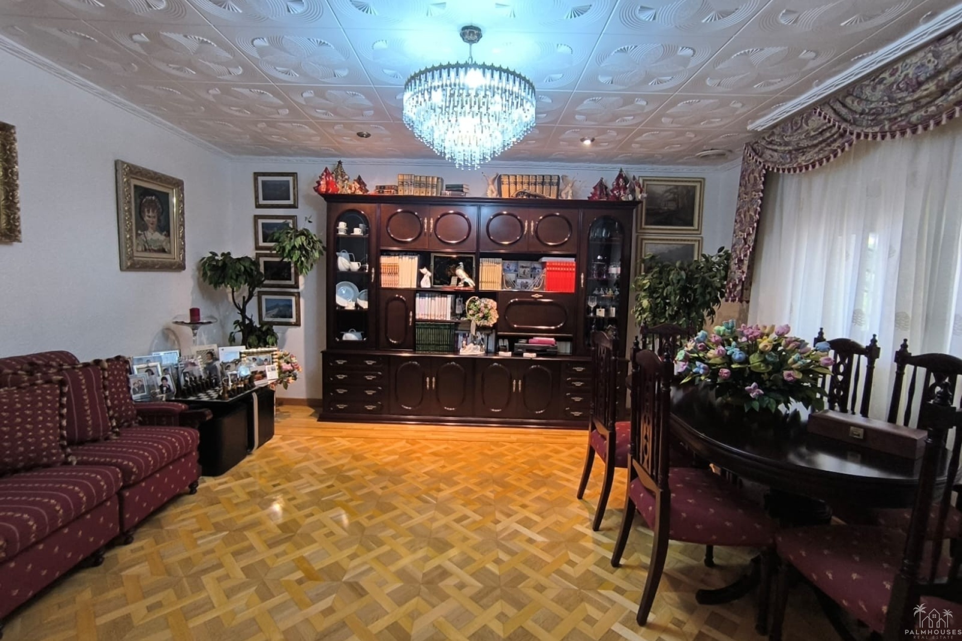 Herverkoop - Villa - Sax - Inland