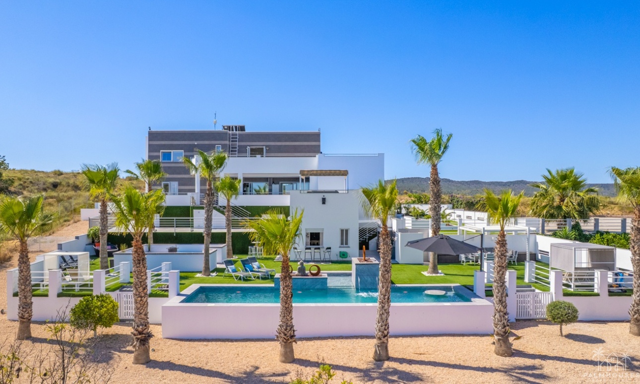 Herverkoop - Villa - Torremendo