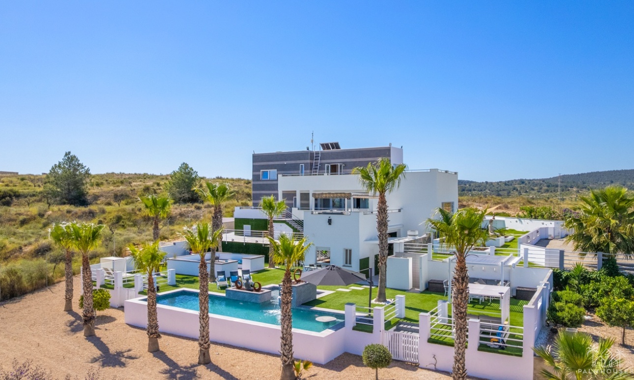 Herverkoop - Villa - Torremendo