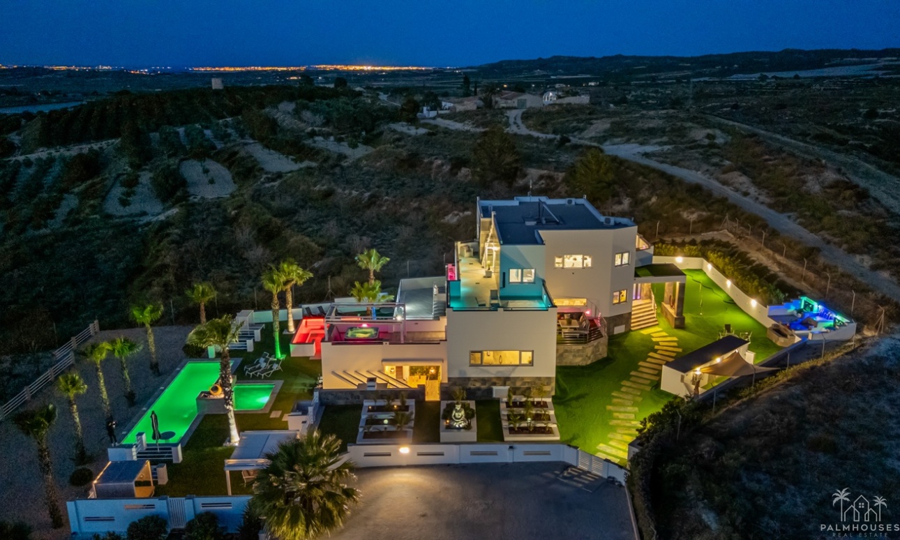 Herverkoop - Villa - Torremendo