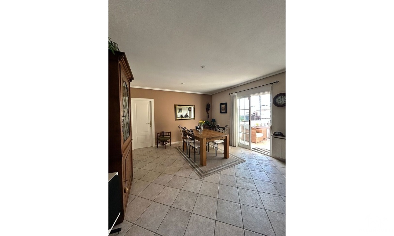 Herverkoop - Villa - Torrevieja - Aguas Nuevas