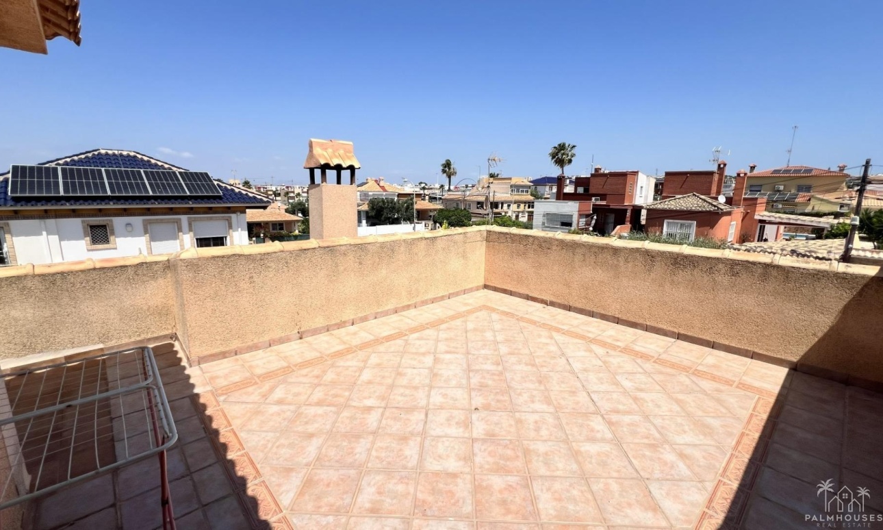 Herverkoop - Villa - Torrevieja - Aguas Nuevas