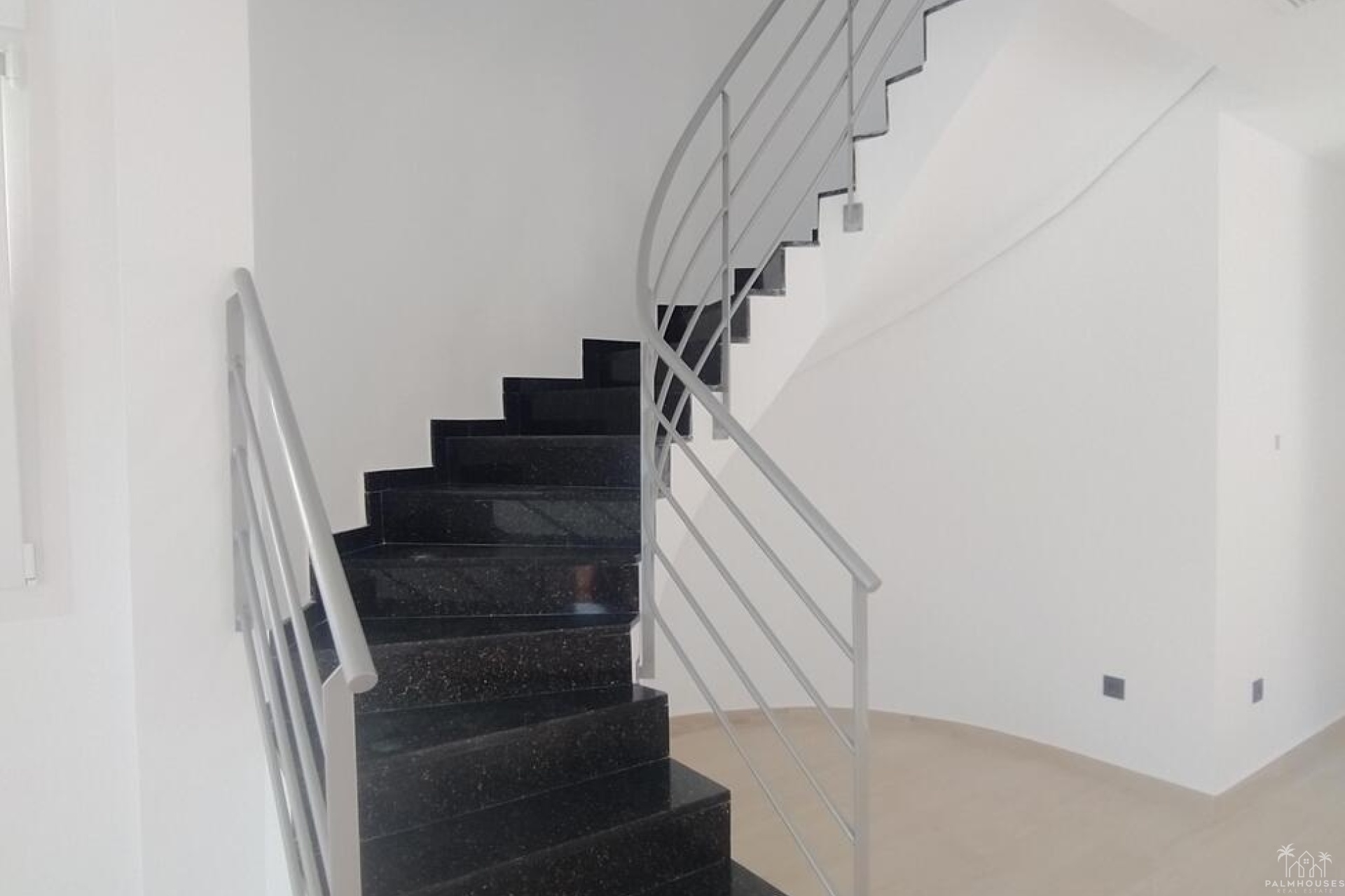 Herverkoop - Villa - Torrevieja - Aguas Nuevas
