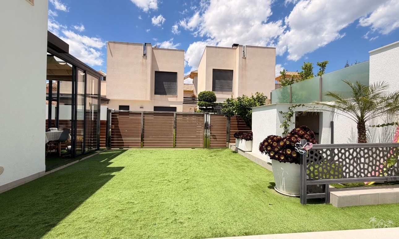 Herverkoop - Villa - Torrevieja - Aguas Nuevas