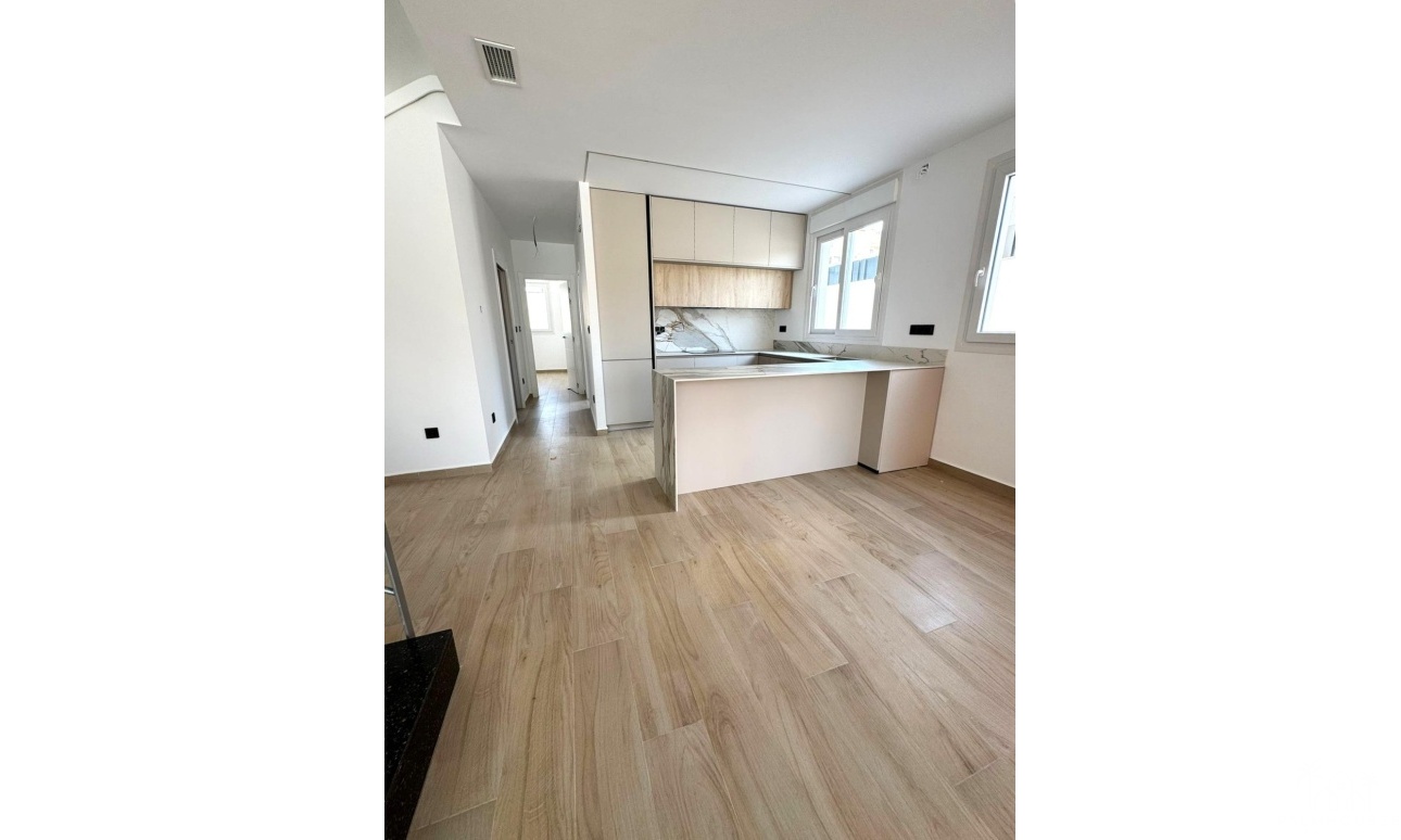 Herverkoop - Villa - Torrevieja - Aguas Nuevas