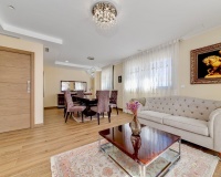 Herverkoop - Villa - Torrevieja - Costa Blanca