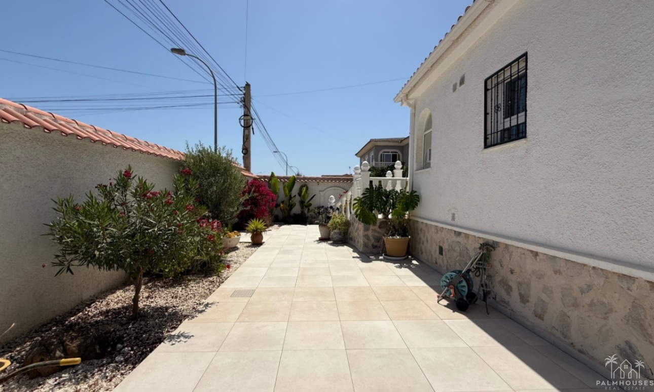 Herverkoop - Villa - Torrevieja - Costa Blanca