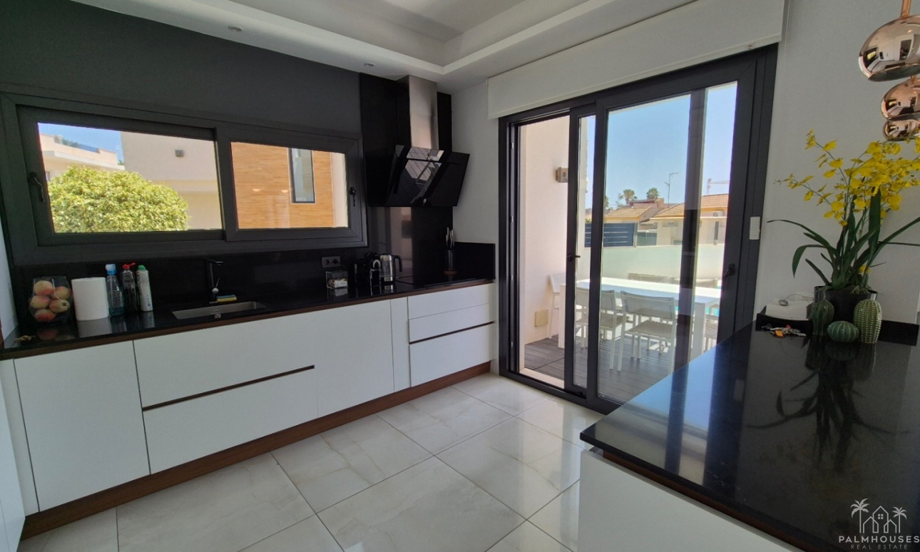 Herverkoop - Villa - Torrevieja - Costa Blanca