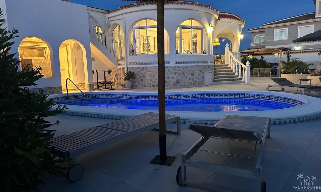 Herverkoop - Villa - Torrevieja - Costa Blanca