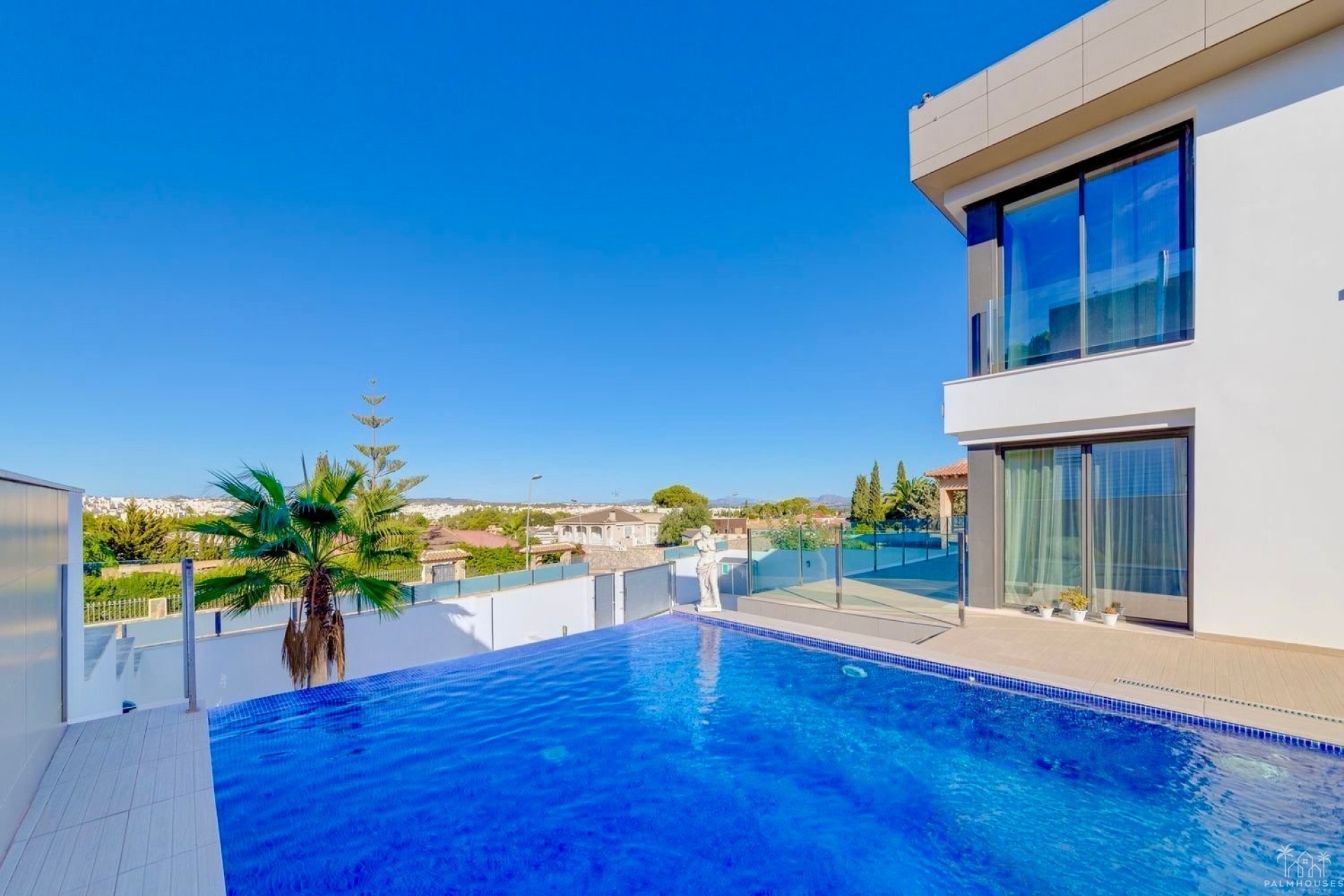 Herverkoop - Villa - Torrevieja - Costa Blanca