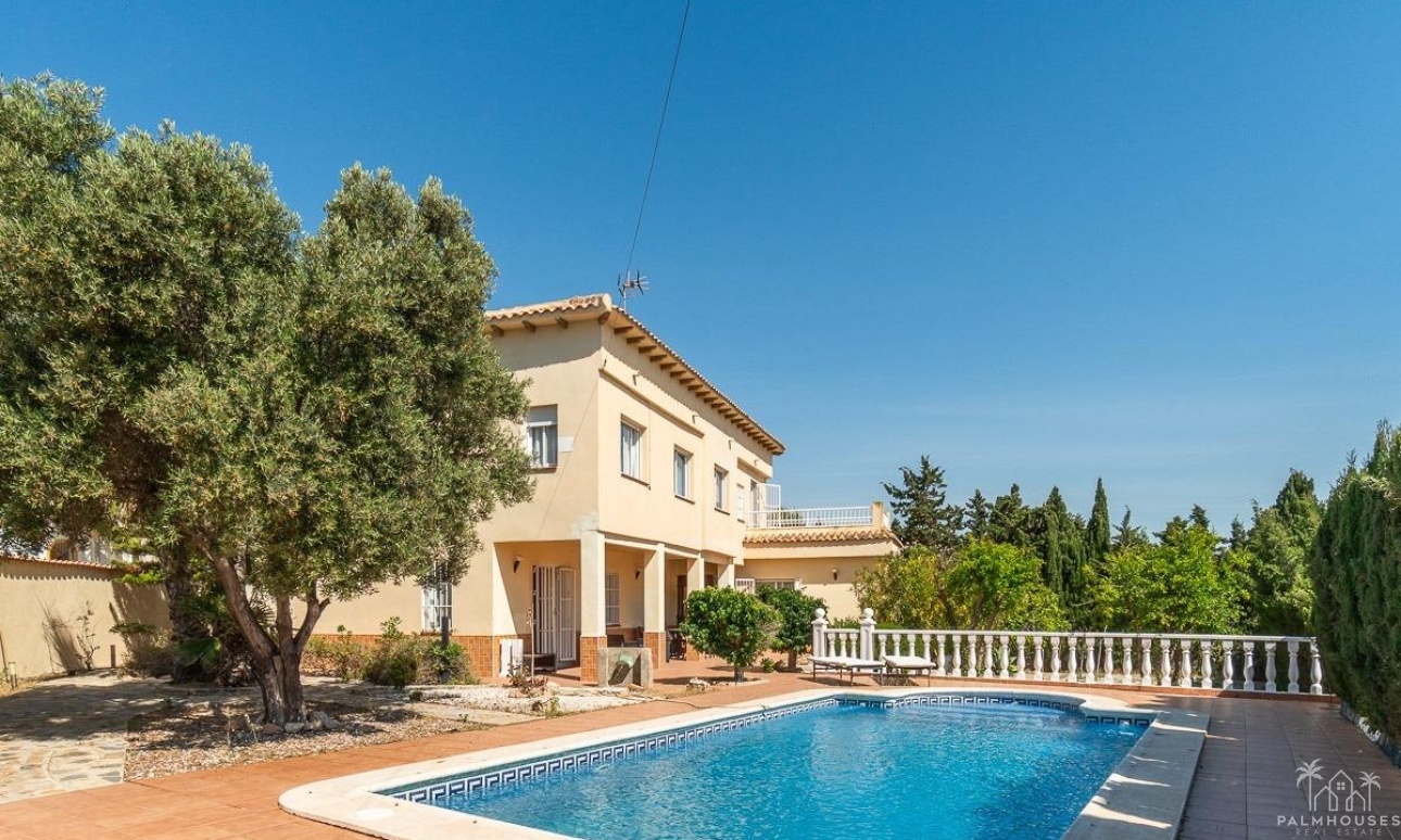 Herverkoop - Villa - Torrevieja - La Mata