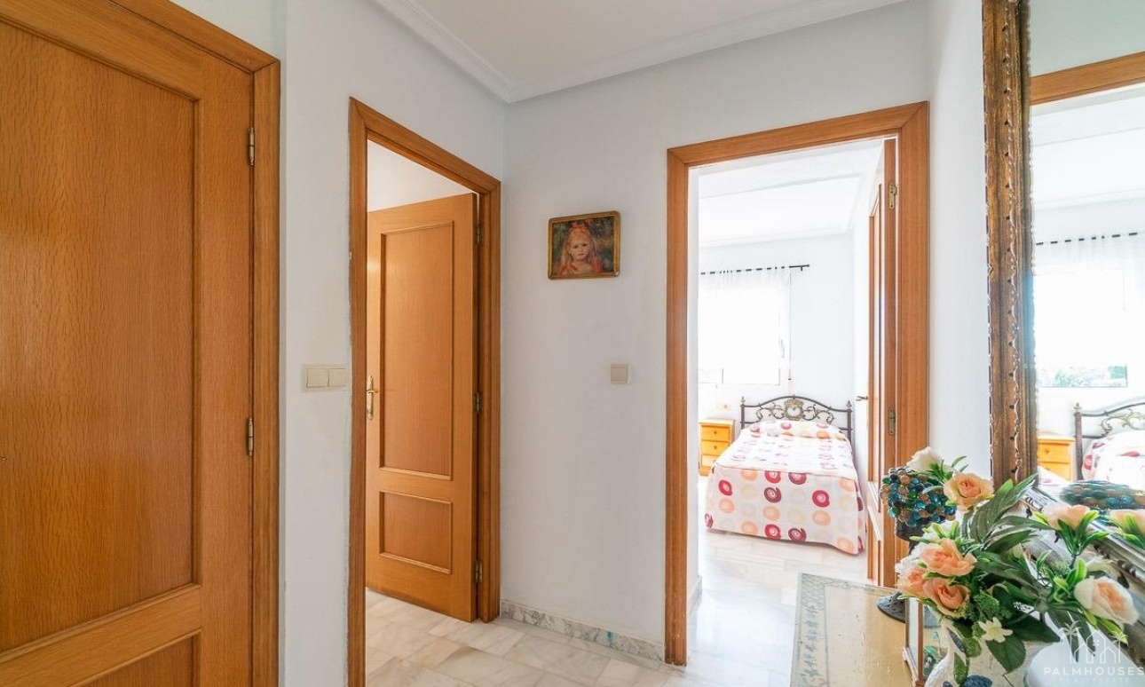 Herverkoop - Villa - Torrevieja - La Mata