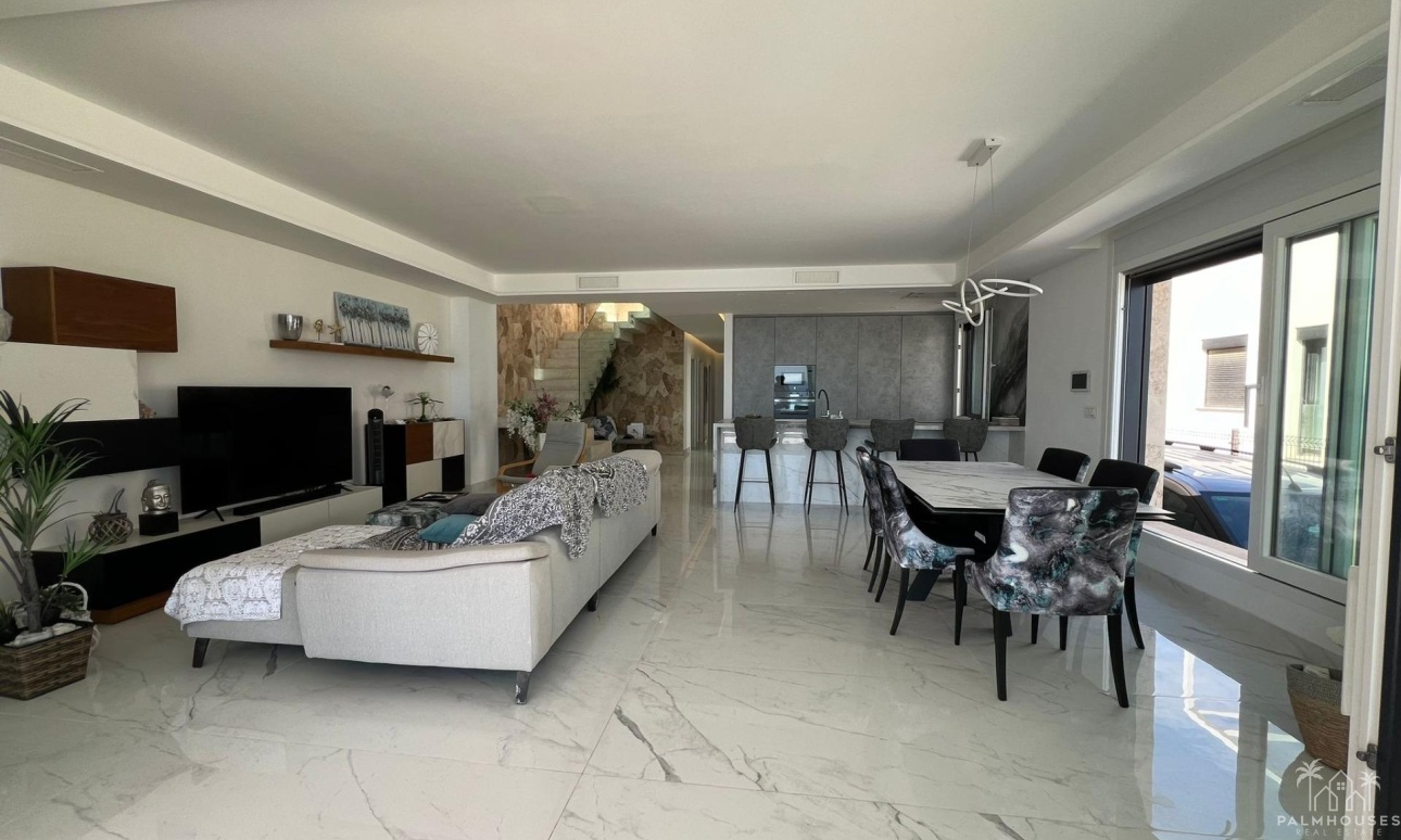 Herverkoop - Villa - Torrevieja - La Mata