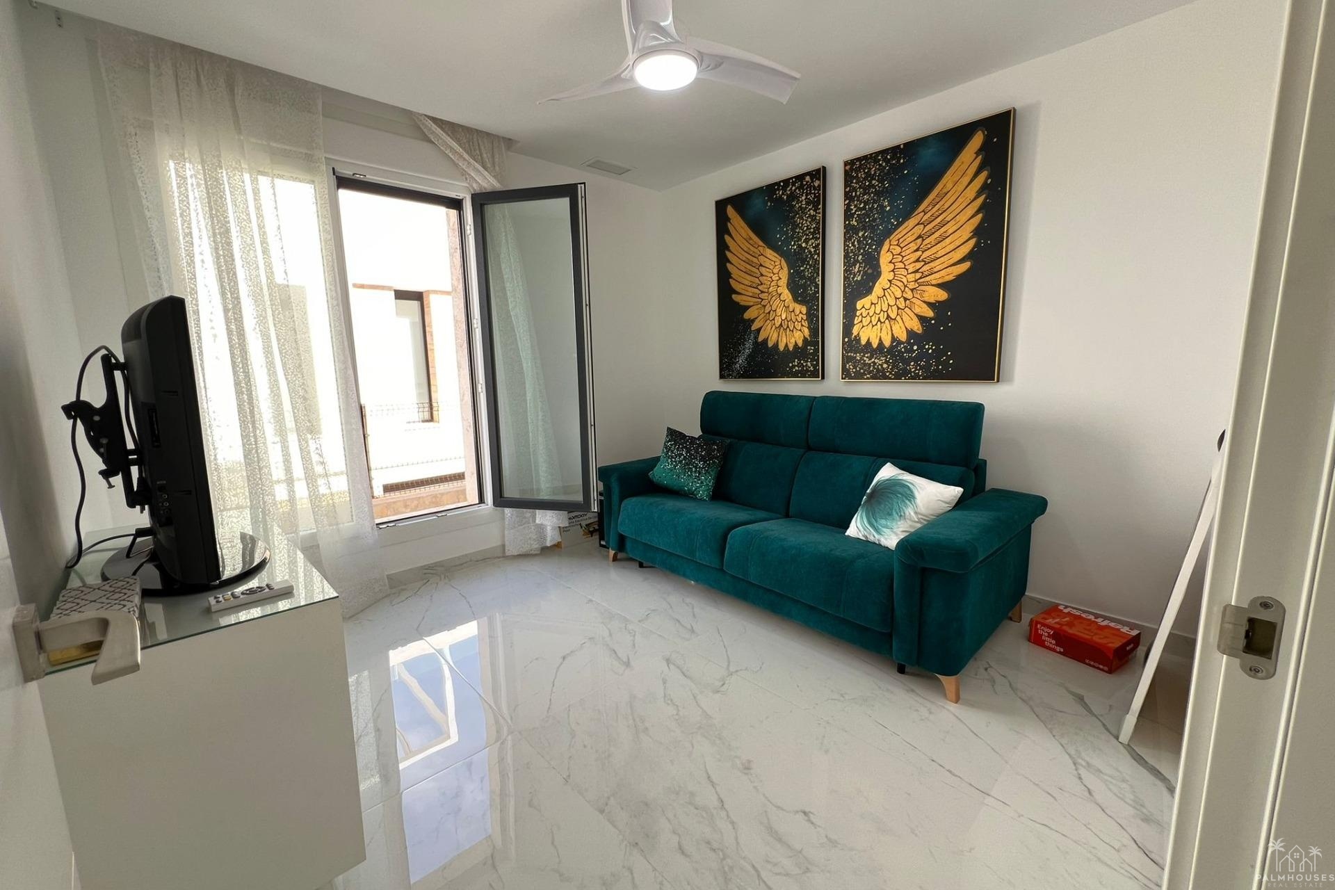 Herverkoop - Villa - Torrevieja - La Mata