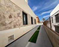 Herverkoop - Villa - Torrevieja - La Mata