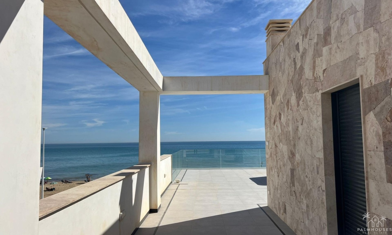 Herverkoop - Villa - Torrevieja - La Mata
