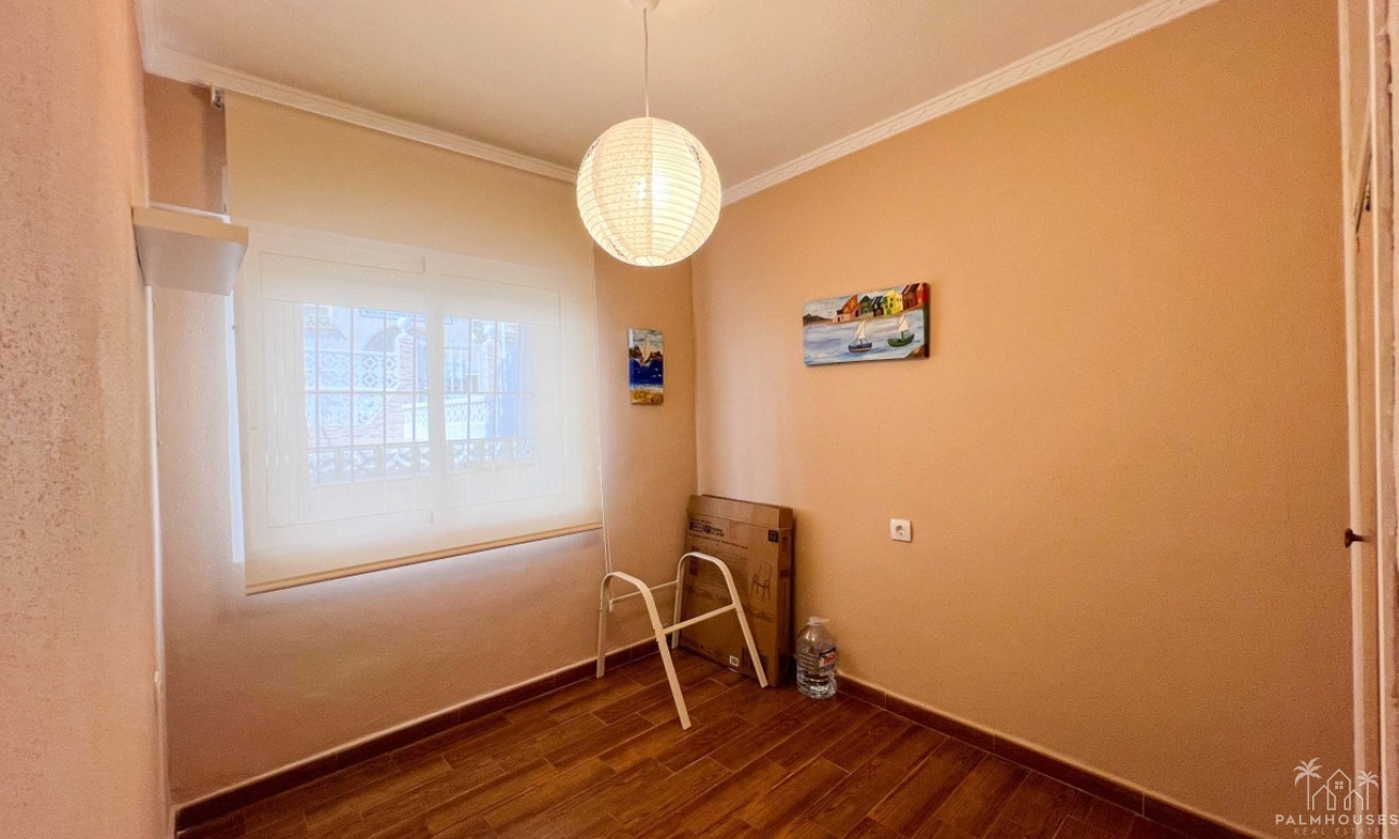 Herverkoop - Villa - Torrevieja - La Mata