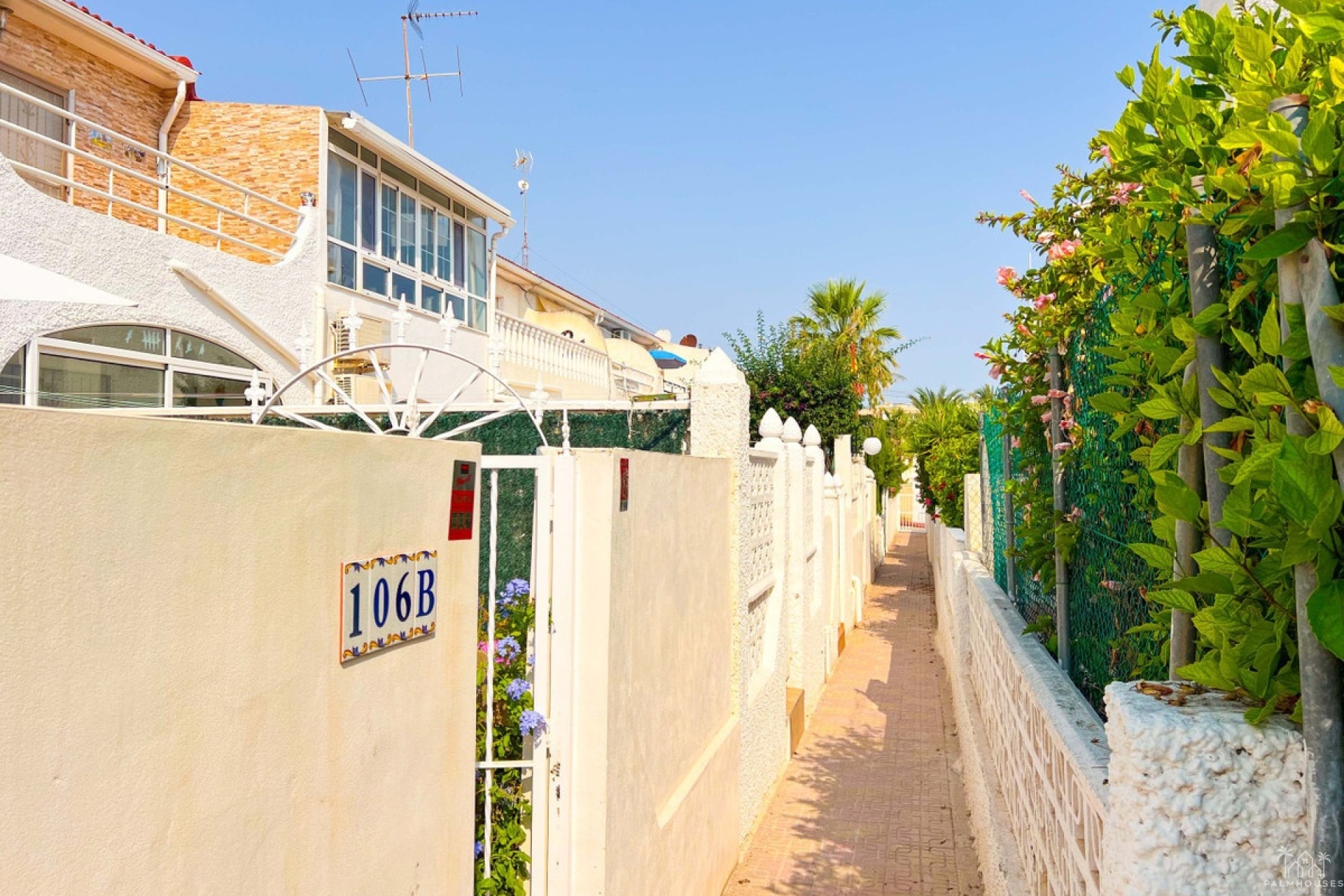Herverkoop - Villa - Torrevieja - La Mata