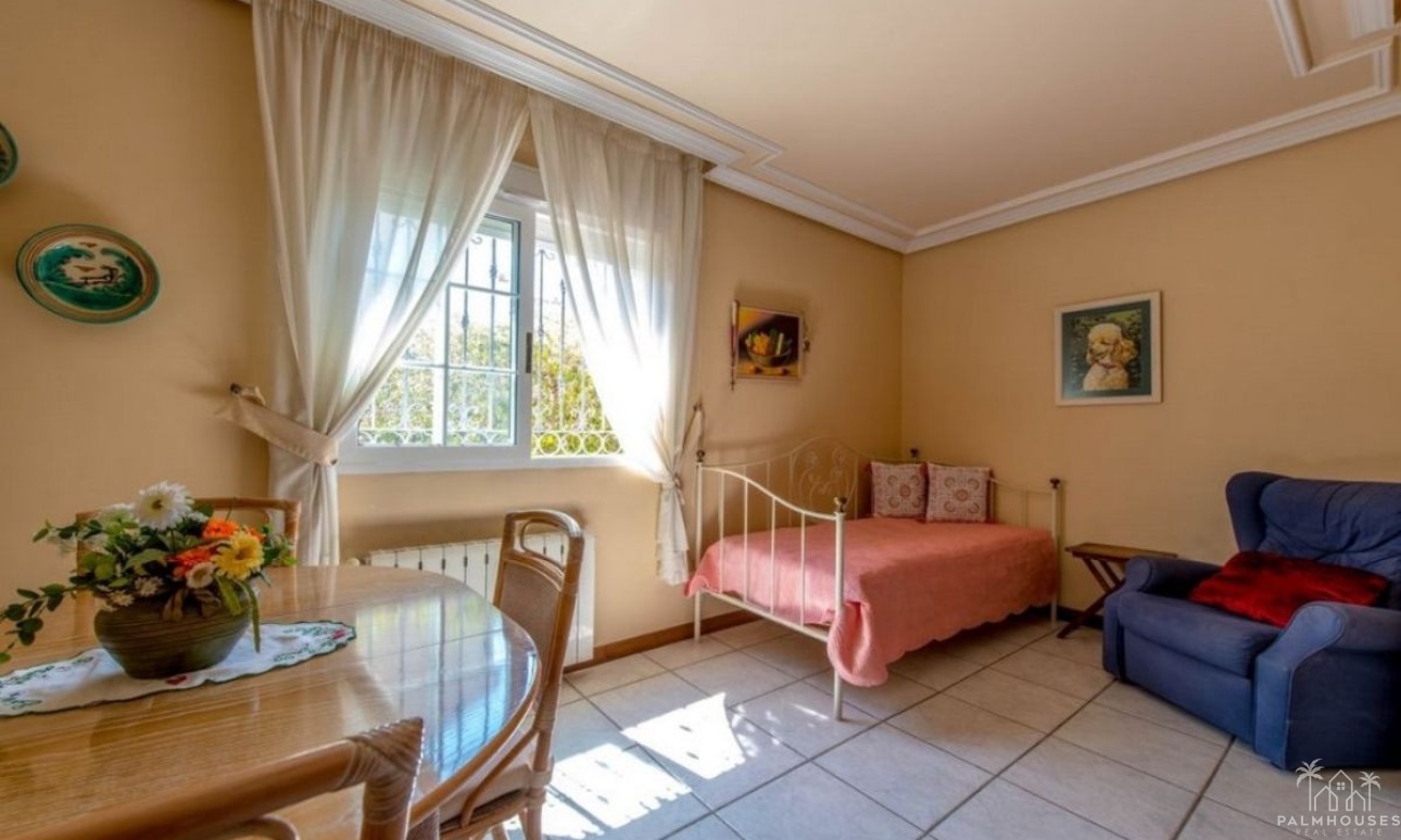 Herverkoop - Villa - Torrevieja - La Mata