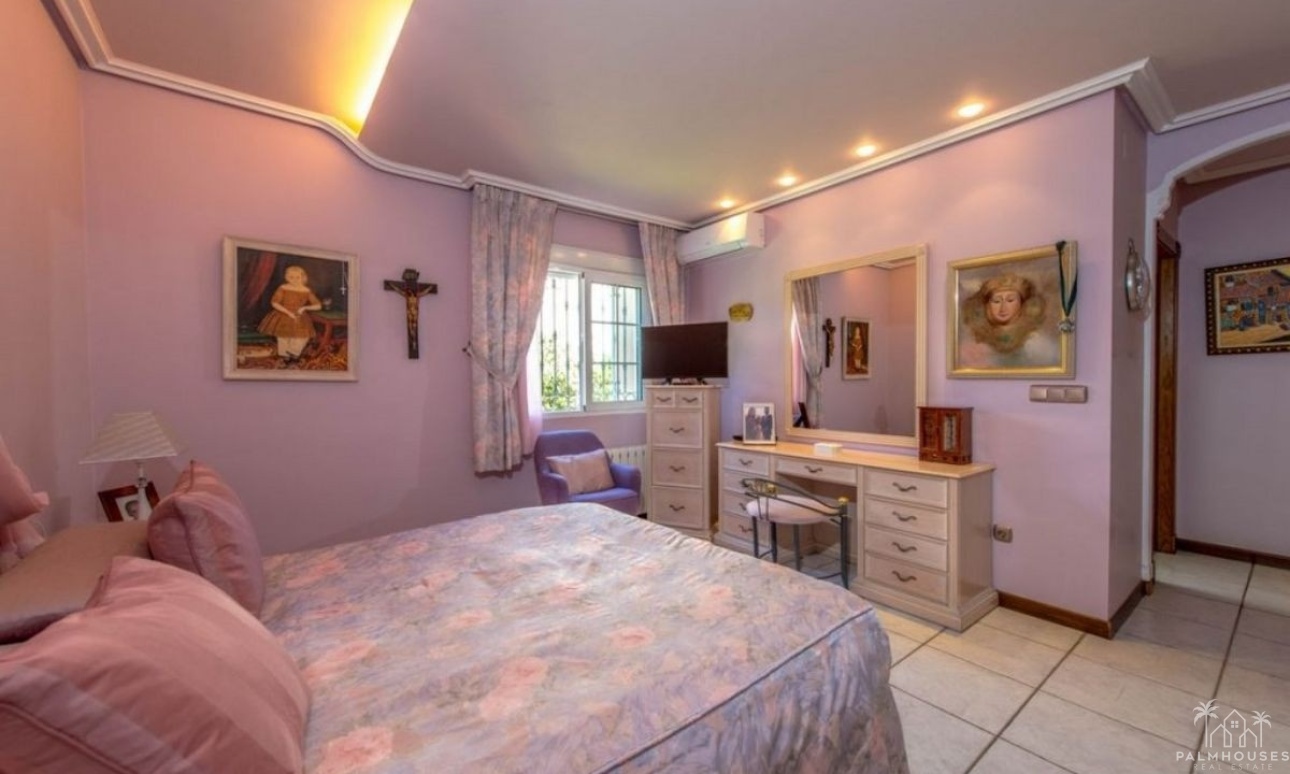 Herverkoop - Villa - Torrevieja - La Mata