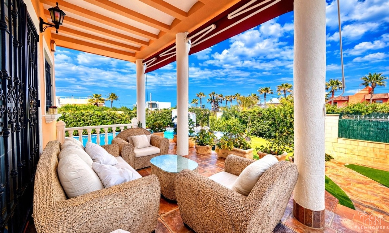 Herverkoop - Villa - Torrevieja - La Mata