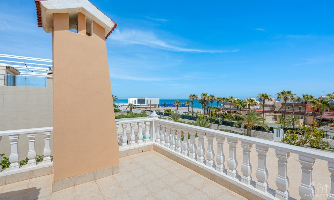 Herverkoop - Villa - Torrevieja - La Mata