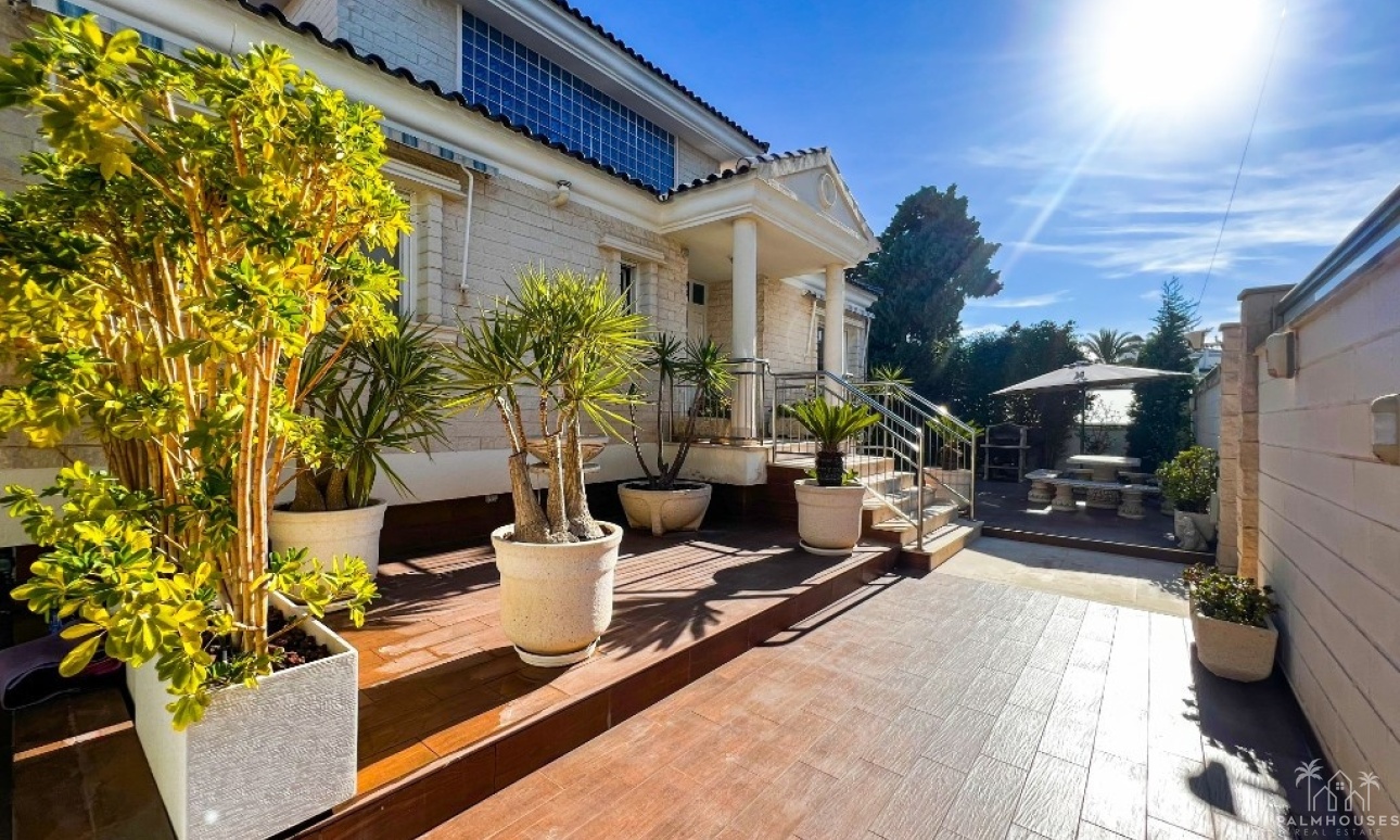 Herverkoop - Villa - Torrevieja - La Mata